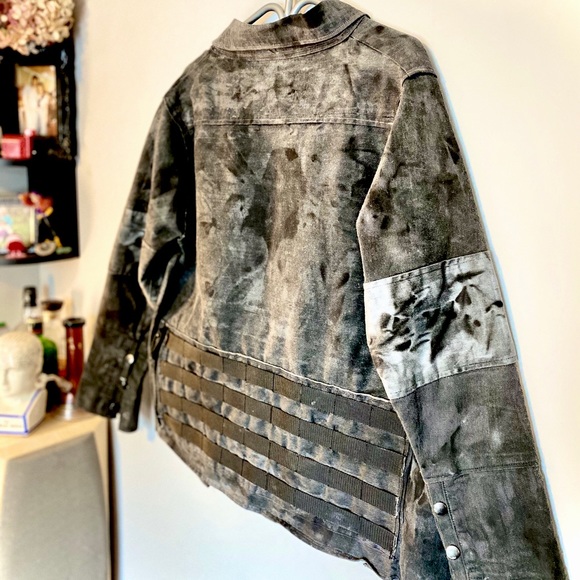 🦊 FOX & VIXEN || HANDMADE VINTAGE || Black Waxed Acid-washed Long Sleeve Jacket - Picture 8 of 16